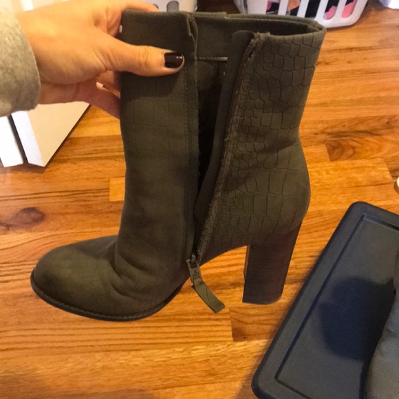 Sam Edelman booties - Picture 7 of 7